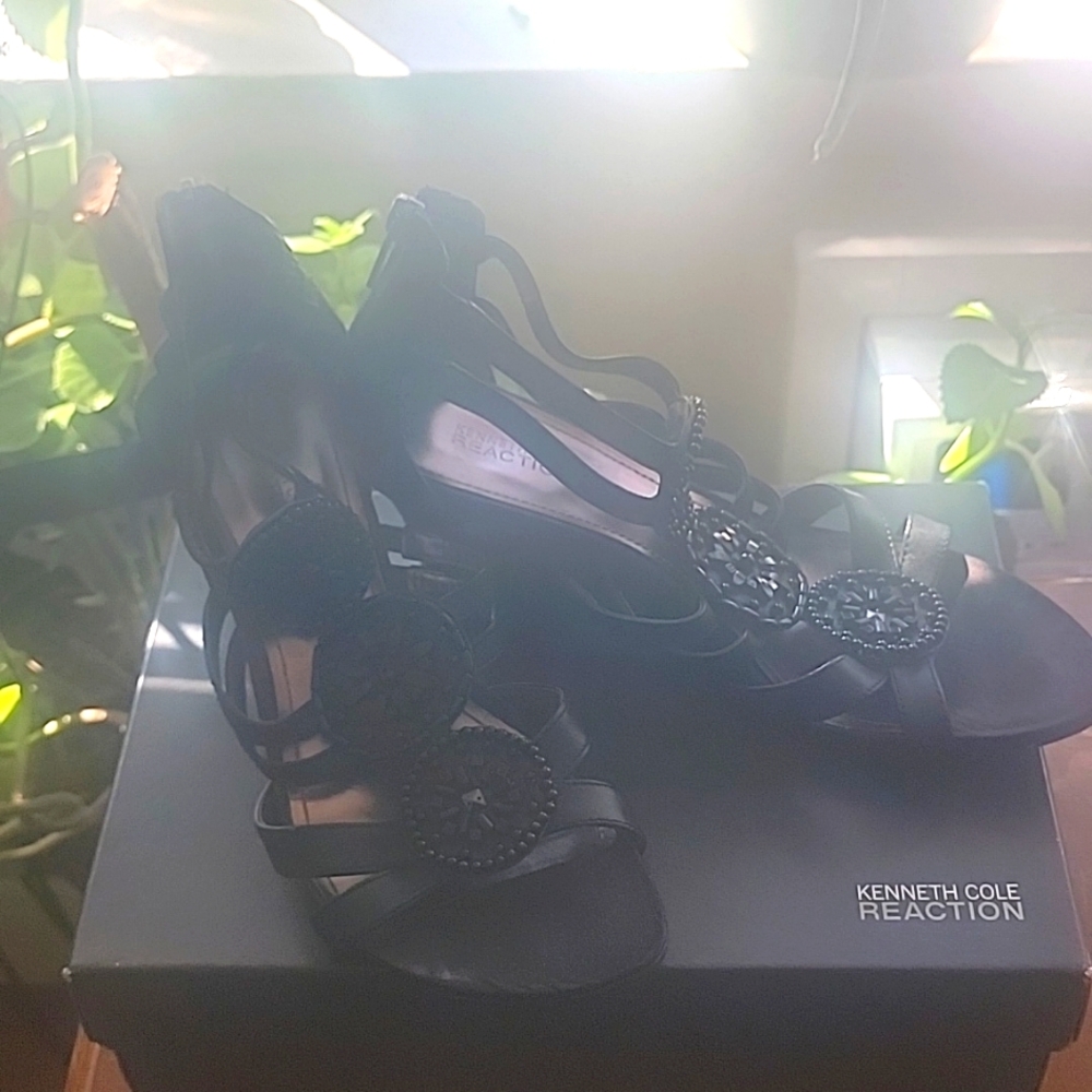 Black Platform shoes
